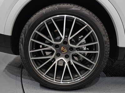 صورة 8 لـ 2020 Porsche CAYENNE