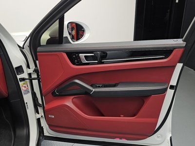 صورة مصغرة 14 لـ 2020 Porsche CAYENNE