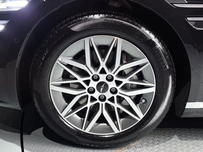 GENESIS G80 (RG3) - 6
