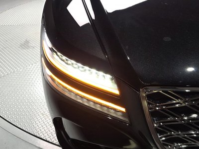 GENESIS G80 (RG3) - 9