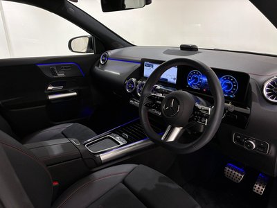 صورة 2 لـ 2025 Mercedes-BENZ EQA