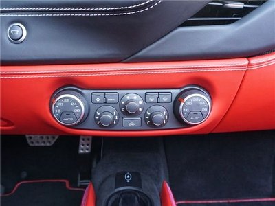 2018 Ferrari 488 SPIDER 缩略图 58