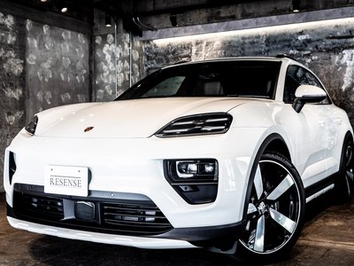 PORSCHE MACAN - 7