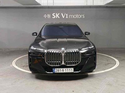 BMW 7 SERIES