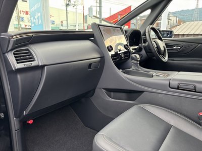 2025 TOYOTA ALPHARD 缩略图 32