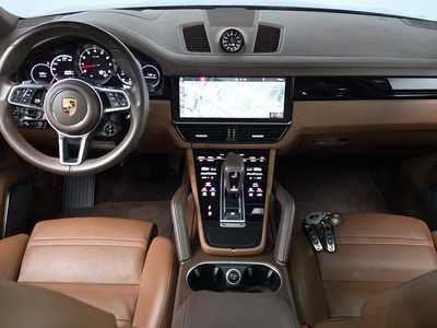 PORSCHE CAYENNE - 5