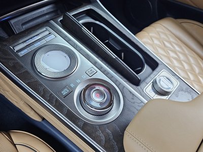 صورة 9 لـ 2021 Genesis GV80
