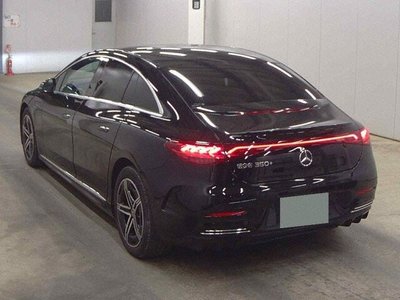 MERCEDES-BENZ EQE - 2