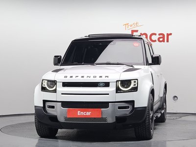 LAND ROVER DEFENDER - 2