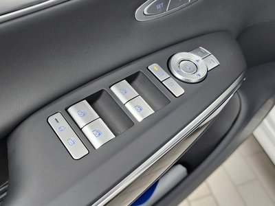 صورة مصغرة 29 لـ 2025 Genesis GV70