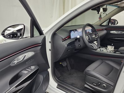 صورة مصغرة 13 لـ 2025 Genesis GV70