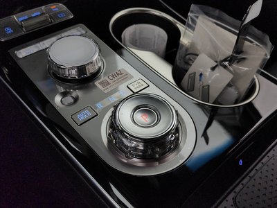 صورة مصغرة 12 لـ 2025 Genesis GV70