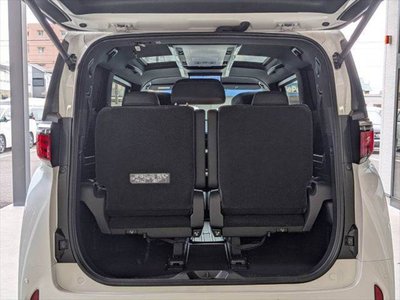 صورة مصغرة 13 لـ 2024 Toyota ALPHARD