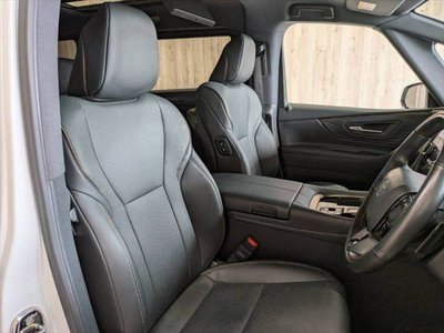 صورة 10 لـ 2024 Toyota ALPHARD