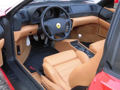 FERRARI F355 - 6