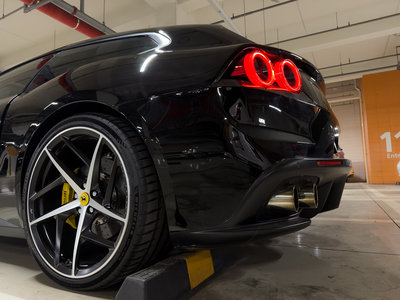 FERRARI GTC4 LUSSO - 5