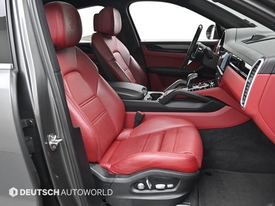 PORSCHE CAYENNE - 10