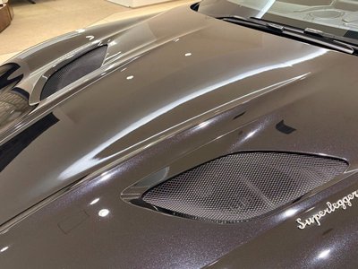 ASTON MARTIN DBS SUPERLEGGERA - 6