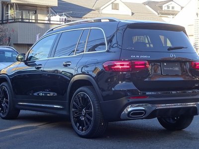 MERCEDES-BENZ GLB - 6