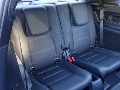 MERCEDES-BENZ GLB - 10