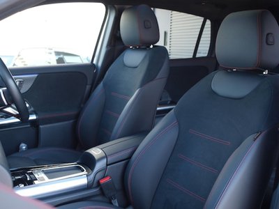 MERCEDES-BENZ EQA - 8