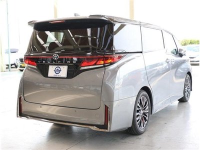 2026 Toyota VELLFIRE — фото 9