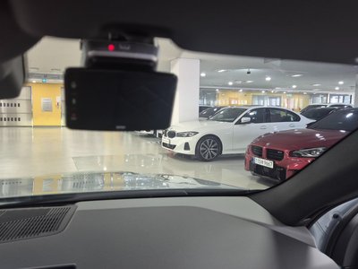 صورة مصغرة 19 لـ 2026 BMW 5 SERIES