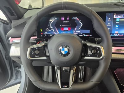 صورة مصغرة 14 لـ 2026 BMW 5 SERIES
