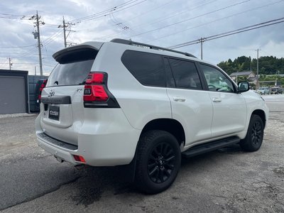 TOYOTA LAND CRUISER PRADO - 6