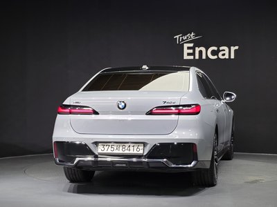 2023 BMW 7 SERIES — фото 4