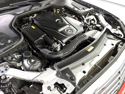 MERCEDES-BENZ E-CLASS - 7