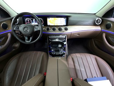 MERCEDES-BENZ E-CLASS - 5