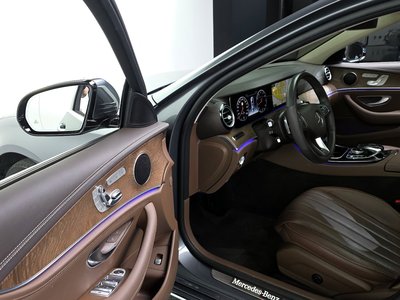 MERCEDES-BENZ E-CLASS - 10