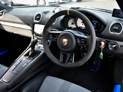 صورة مصغرة 16 لـ 2024 Porsche 718