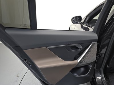 2025 BMW 5 SERIES — миниатюра 15
