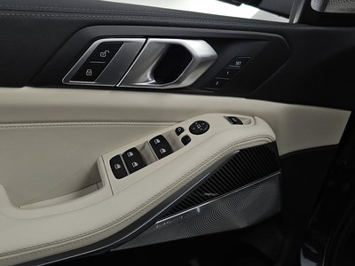 2022 BMW X5 — миниатюра 27
