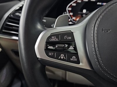 2022 BMW X5 — миниатюра 33
