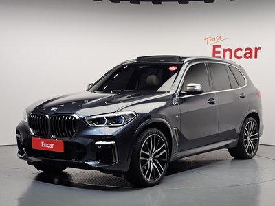 2022 BMW X5 — фото 1