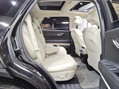 2022 Genesis GV80 thumbnail 16