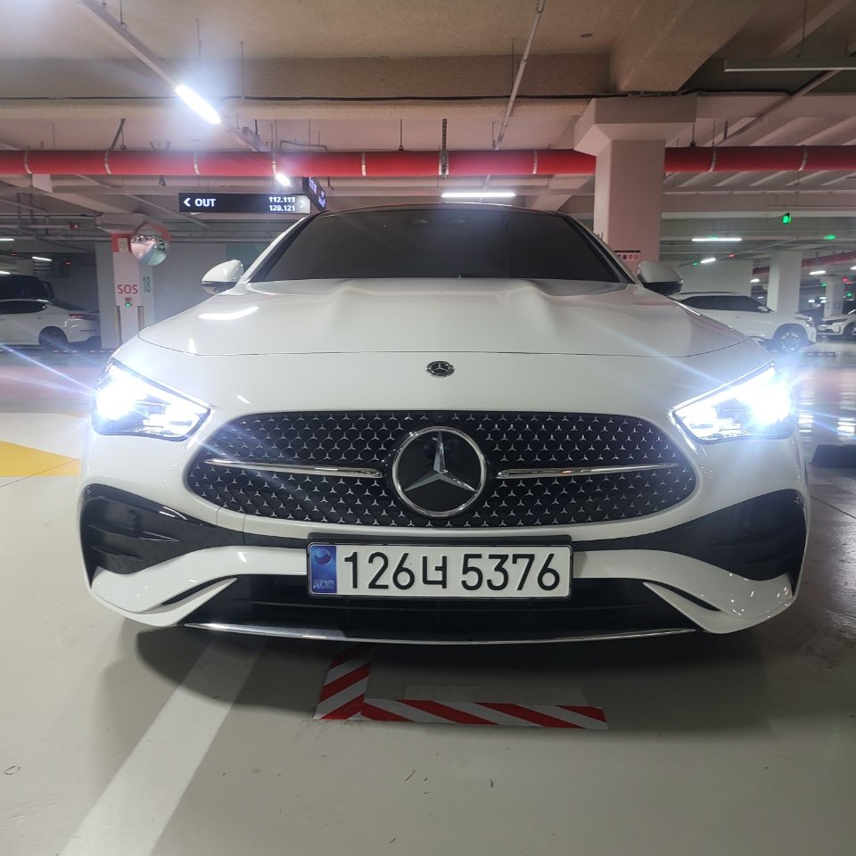 MERCEDES-BENZ CLE - View 1