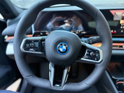BMW I5 - 8