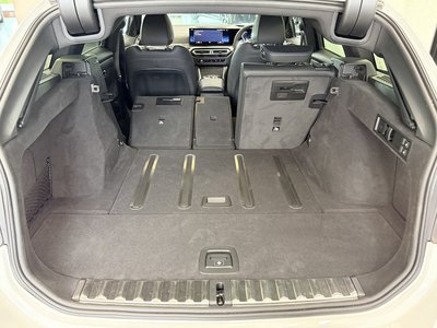 2024 BMW 3 SERIES TOURING — миниатюра 25