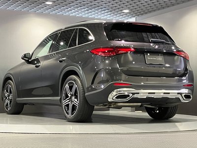 MERCEDES-BENZ GLC - 10