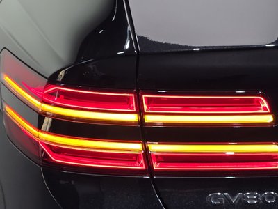 GENESIS GV80 - 10