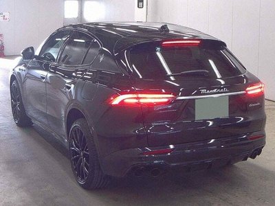 صورة 2 لـ 2025 Maserati GRECALE