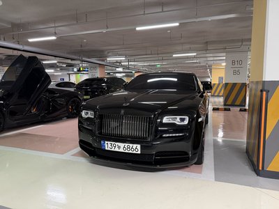 ROLLS-ROYCE WRAITH - 3