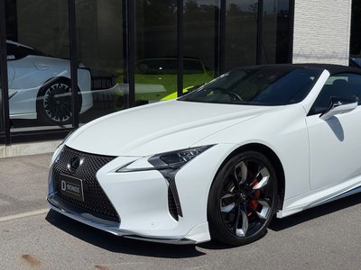 2023 Lexus LC CONVERTIBLE photo 3