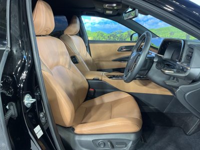 TOYOTA CROWN SPORT - 9