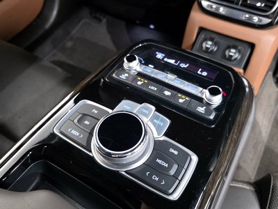 صورة مصغرة 19 لـ 2019 Genesis G90