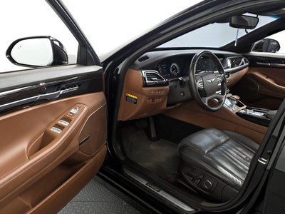 صورة 10 لـ 2019 Genesis G90